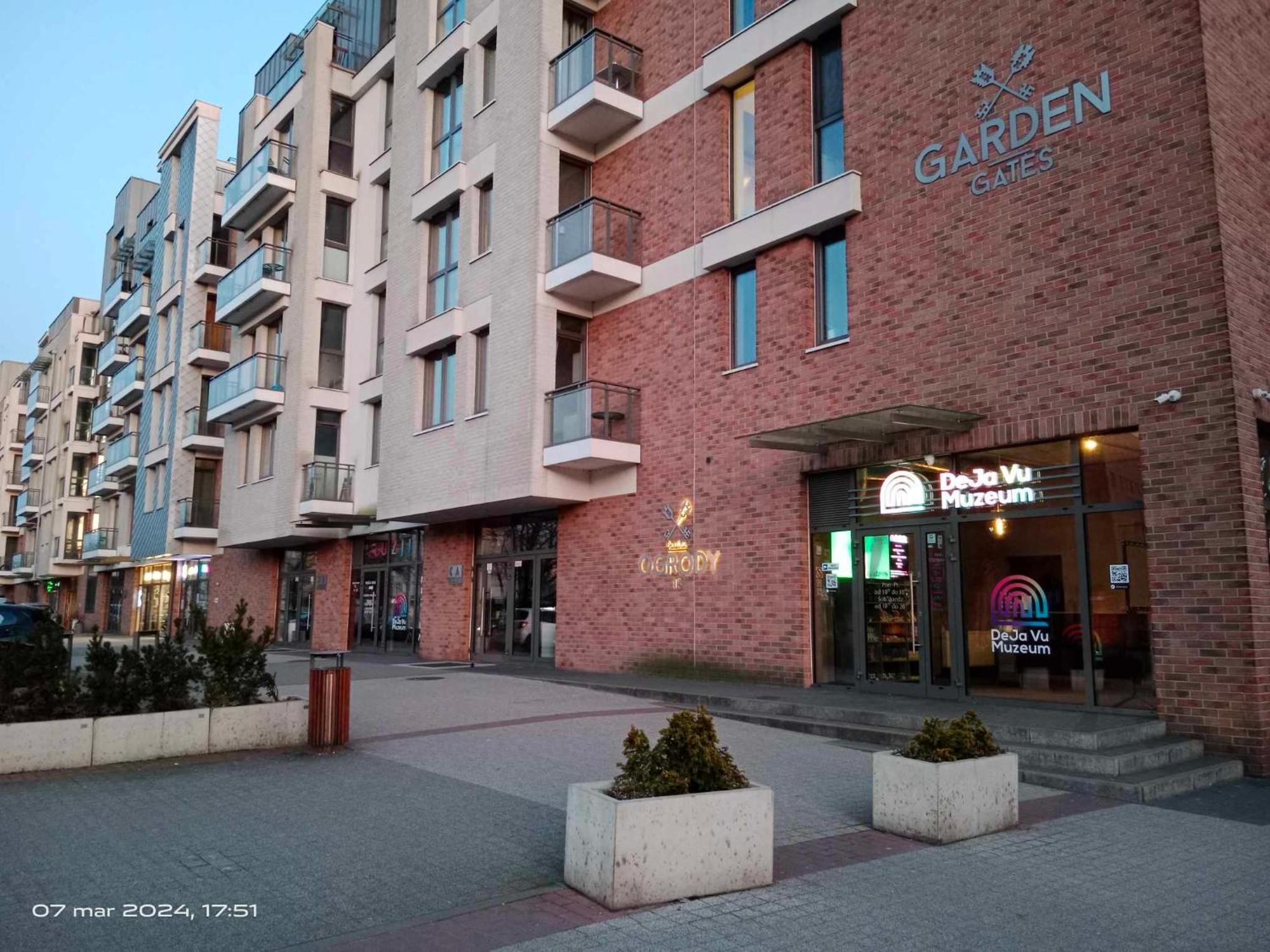 Uroczy Apartament Dlugie Ogrody 48 Gdańsk Buitenkant foto